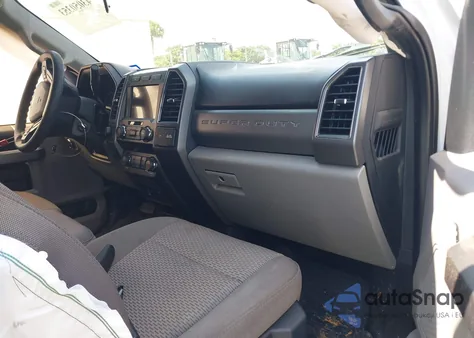 2020 Ford F-250 Xlt z USA, uszkodzony, nr VIN 1FT7W2B60LEC57791